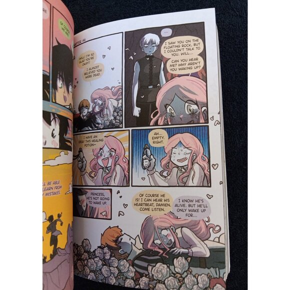 Hooky Volume 2: A Graphic Novel [Halloween]Mriam Bonastre 1 st Edition Paperback - Picture 9 of 9